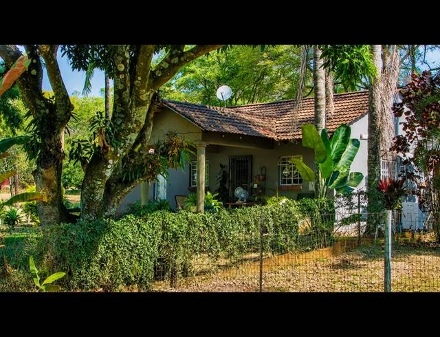 5HA SMALLHOLDING FOR SALE IN WHITE RIVER ESTATES